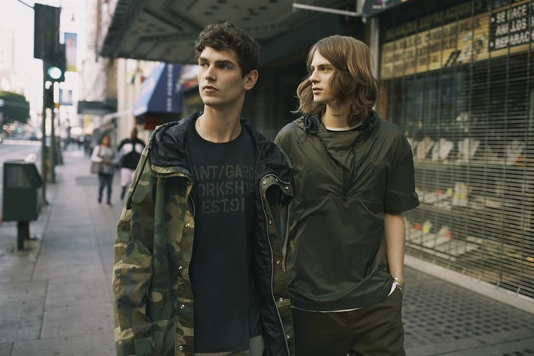 Pull and Bear Influences from the 1990s and Ethnic Atmosphere for Her; Military and desert inspiration for Him